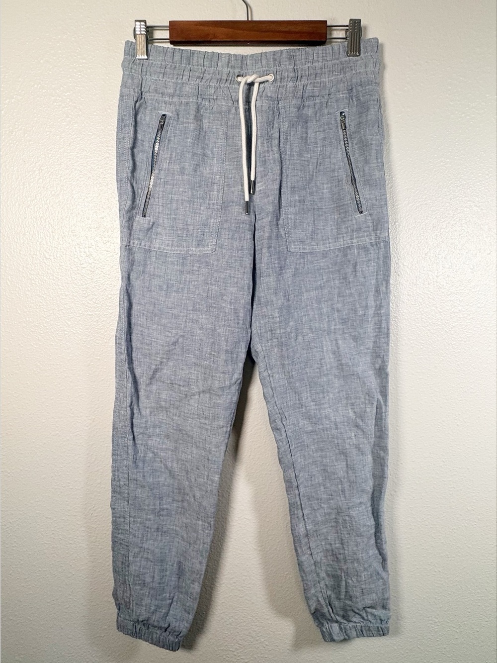 Athleta Size 2 Cabo 100% Linen Joggers Chambray Blue Drawstring Elastic Waist